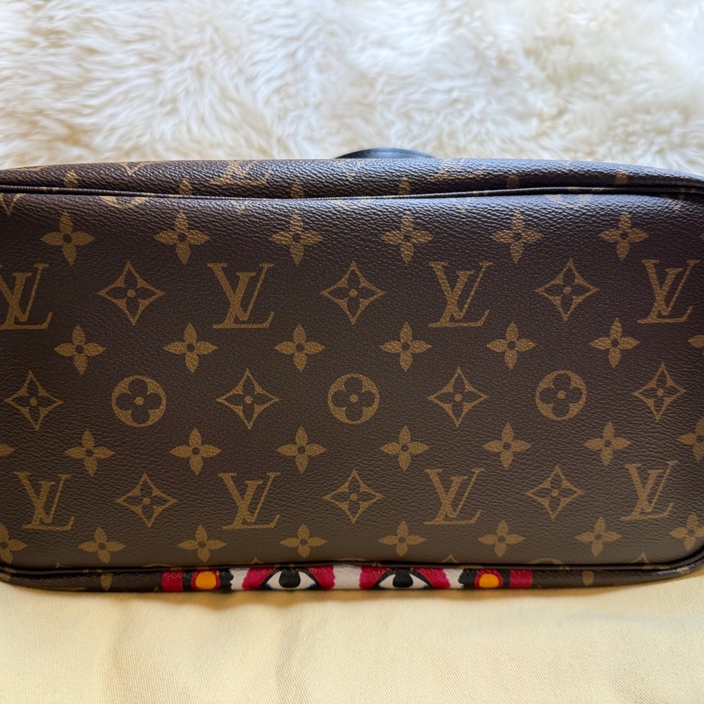Louis Vuitton Limited Edition Monogram Kabuki Neverfull MM Tote - Picture 9 of 12